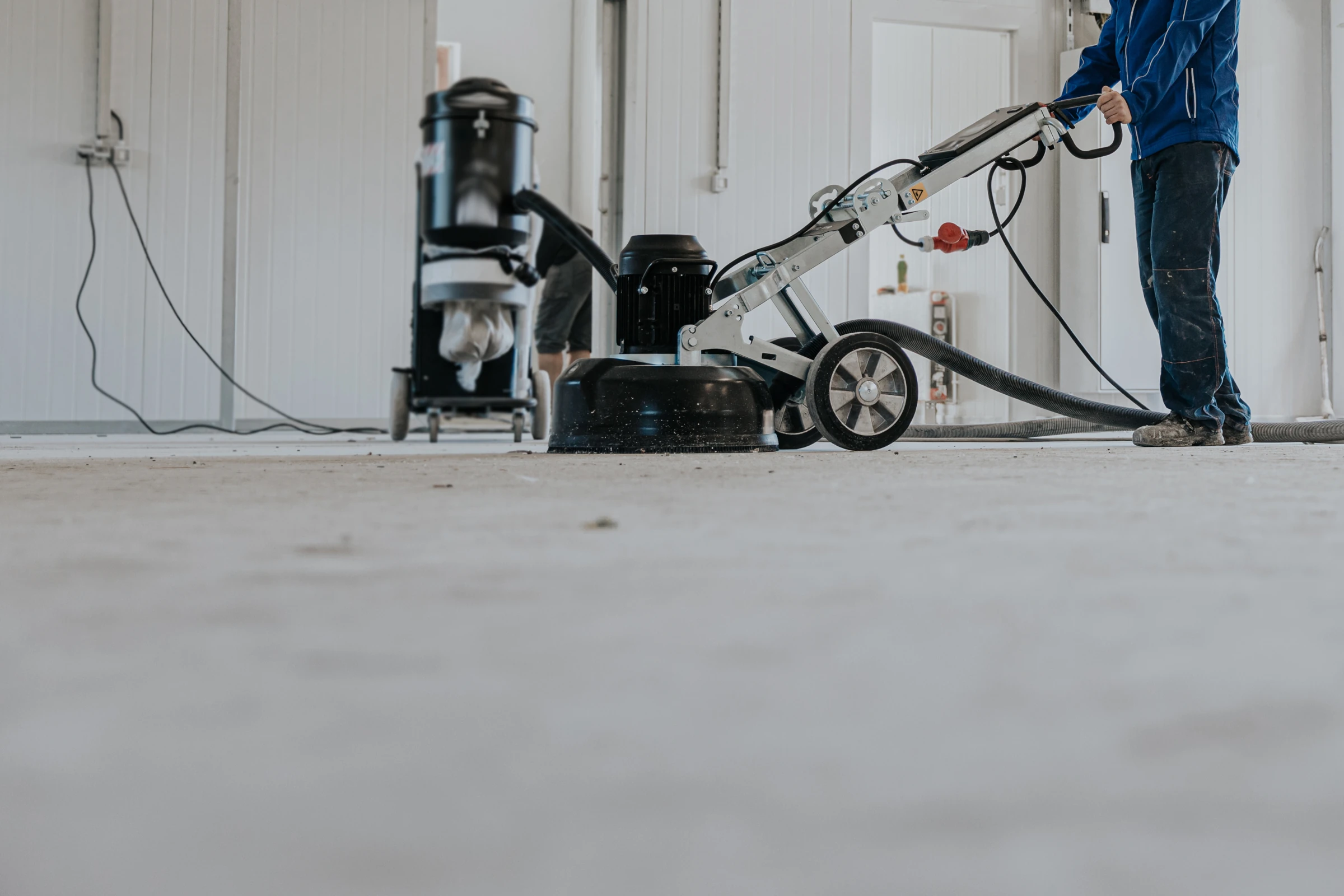 GLI Epoxy Flooring specializes in diamond grinding services in North York, removing surface imperfections and preparing concrete floors for durable epoxy coatings.